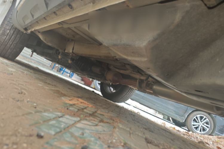 Used Haval H6 2017 Blue Label 1.5T Automatic Two-Wheel Drive ZhiShang Model Chassis Rear Left