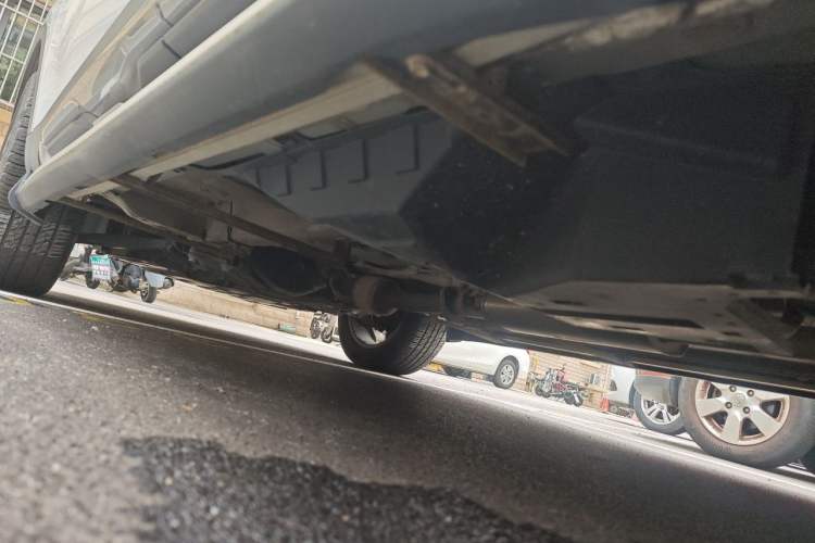Used Haval H6 2017 Red Label 2.0T Automatic Two-Wheel Drive ZhiShang Model Chassis Rear Left