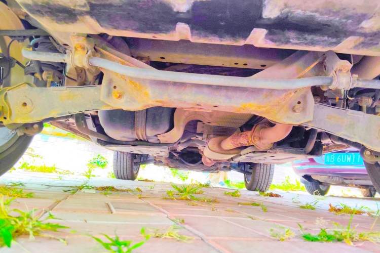 Used Haval H6 2017 Red Label 2.0T Automatic Two-Wheel Drive ZhiShang Model Chassis Rear