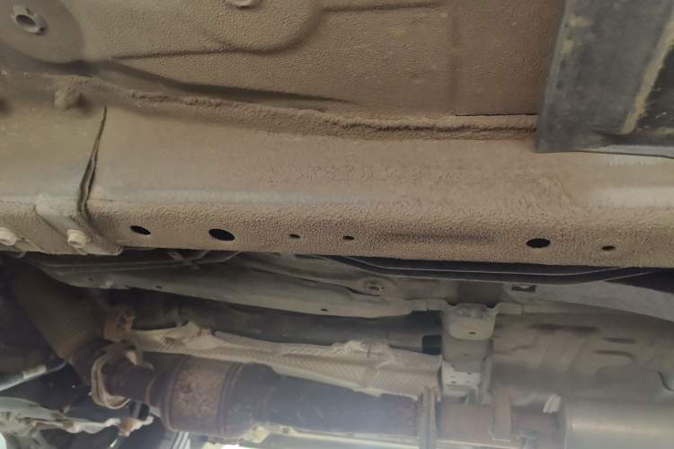 Used Haval H6 2017 Red-Label 2.0T Automatic Two-Wheel Drive Leading Edition Chassis Rear Right
