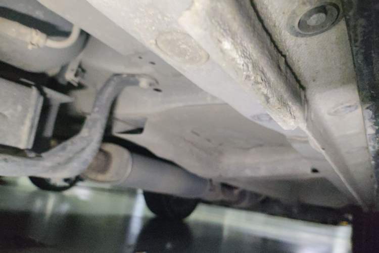 Used Haval H6 2017 Red Label 2.0T Automatic Two-Wheel Drive ZhiShang Model Chassis Rear Right