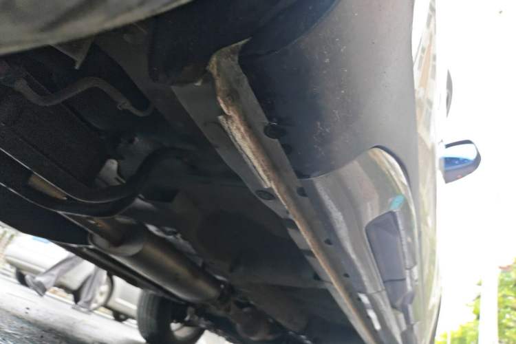 Used Haval H6 2017 Red Label 2.0T Automatic Two-Wheel Drive ZhiShang Model Chassis Rear Right