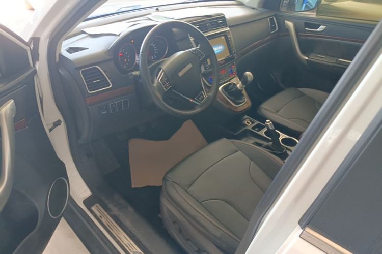 Used Haval H6 2017 Red-Label Sport Edition 1.5T Manual Two-Wheel Drive Elite Model Driver Seat