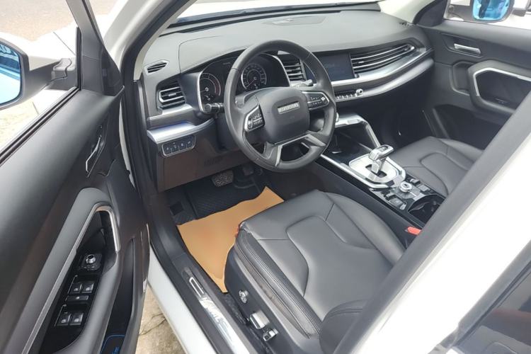 Used Haval H6 2017 Blue Label 2.0T Automatic Two-Wheel Drive Smart Edition Driver Seat