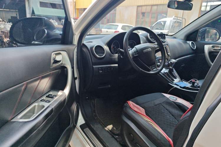 Used Haval H6 2017 Classic Edition 1.5T Automatic Two-Wheel Drive Elite Model Driver Seat