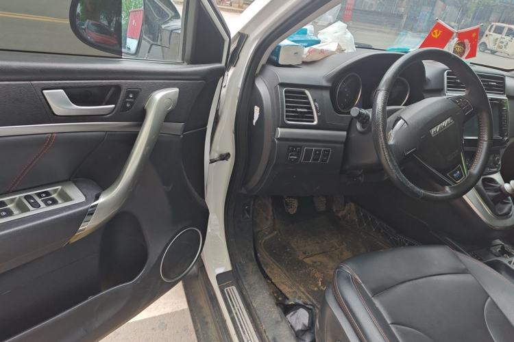 Used Haval H6 2017 Blue Label Sport Edition 1.5T Manual Two-Wheel Drive Elite Model Driver Seat
