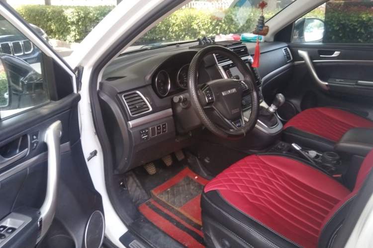 Used Haval H6 2017 Blue Label Sport Edition 1.5T Manual Two-Wheel Drive Elite Model Driver Seat