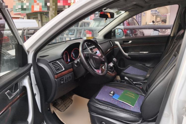 Used Haval H6 2017 Red-Label Sport Edition 1.5T Manual Two-Wheel Drive Elite Model Driver Seat