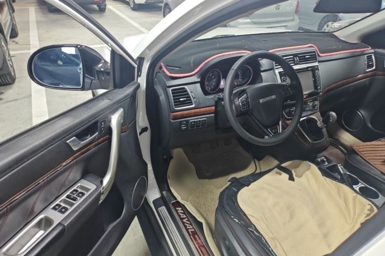 Used Haval H6 2017 Red-Label Sport Edition 1.5T Manual Two-Wheel Drive Elite Model Driver Seat