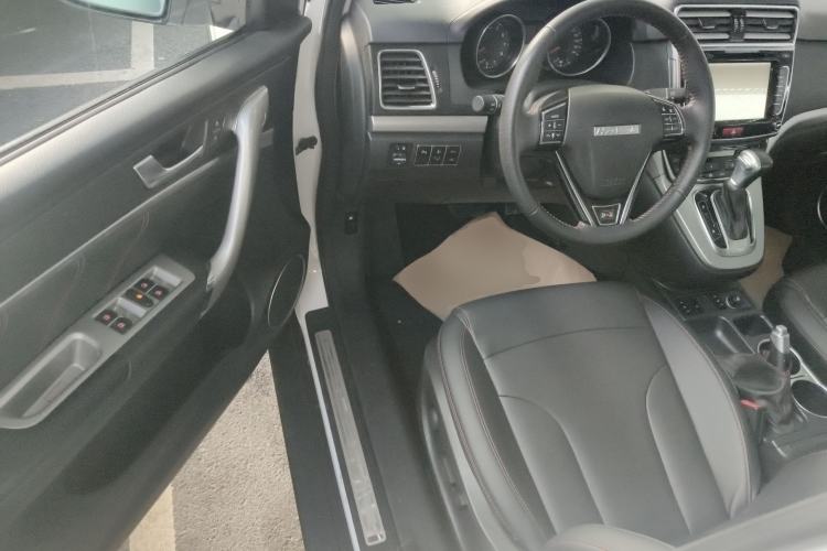 Used Haval H6 2017 Restyled Red-Label Sport Version 1.5T Automatic Two-Wheel Drive Luxury Trim Driver Seat