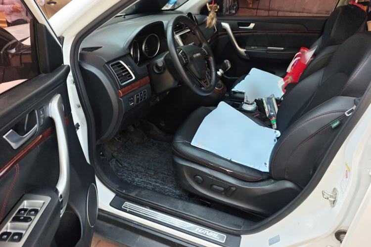 Used Haval H6 2017 Red-Label Sport Edition 1.5T Manual Two-Wheel Drive Elite Model Driver Seat