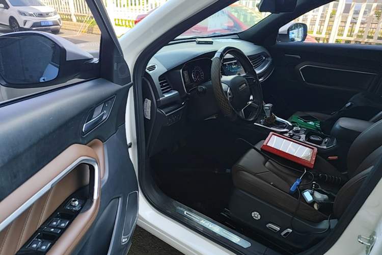 Used Haval H6 2017 Red-Label 1.5T Automatic Two-Wheel Drive Smart Edition Driver Seat