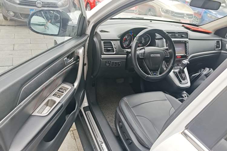 Used Haval H6 2017 Blue Label Sport Edition 1.5T Automatic Two-Wheel Drive Luxury Model Driver Seat