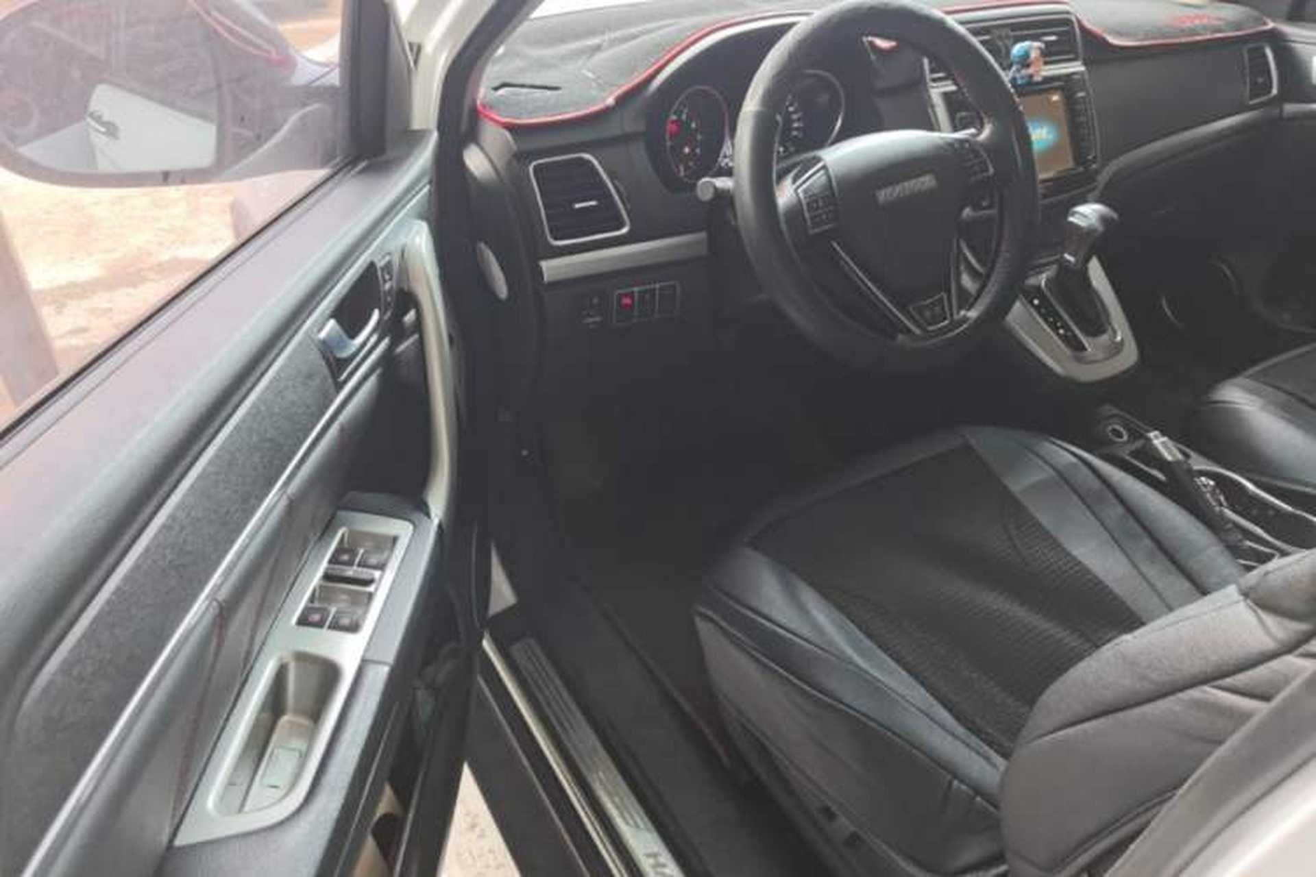 Used Haval H6 2017 Red-Label Sport Edition 1.5T Automatic Two-Wheel Drive Luxury Model Driver Seat