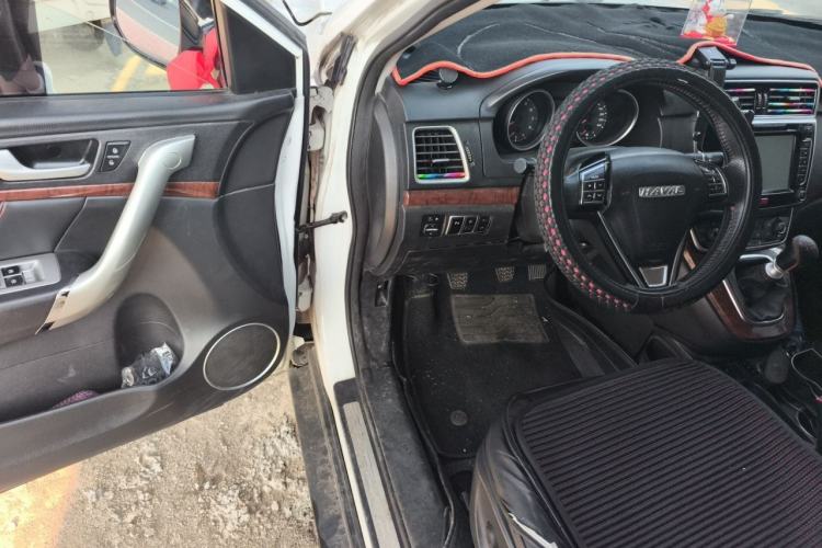 Used Haval H6 2017 Red-Label Sport Edition 1.5T Manual Two-Wheel Drive Elite Model Driver Seat