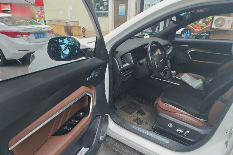 Used Haval H6 2017 Blue Label 1.5T Automatic Two-Wheel Drive Leading Plus Model Driver Seat