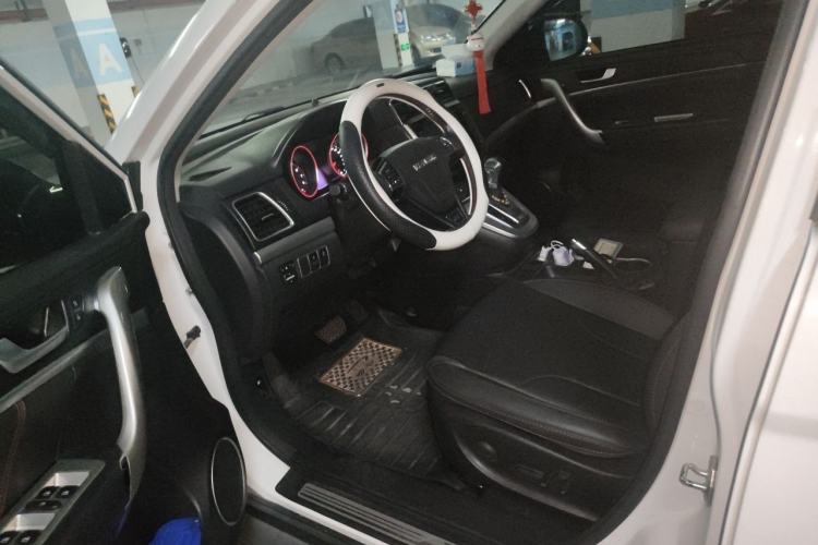 Used Haval H6 2017 Blue Label Sport Edition 1.5T Automatic Two-Wheel Drive Luxury Model Driver Seat