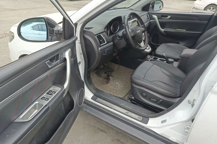 Used Haval H6 2017 Blue Label Sport Edition 1.5T Automatic Two-Wheel Drive Luxury Model Driver Seat