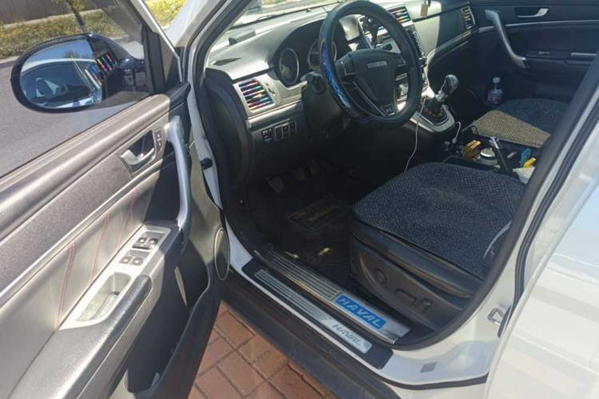 Used Haval H6 2017 Blue Label Sport Edition 1.5T Manual Two-Wheel Drive Elite Model Driver Seat