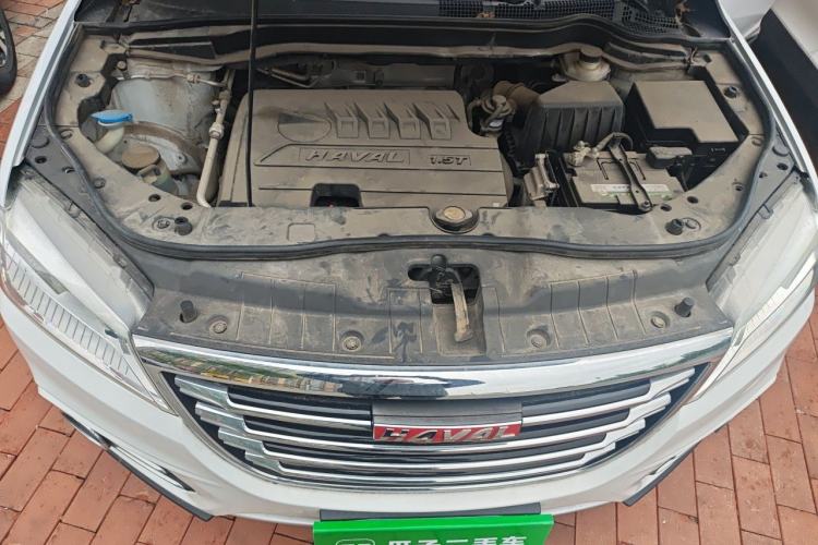 Used Haval H6 2017 Red-Label Sport Edition 1.5T Automatic Two-Wheel Drive Luxury Model Engine Bay