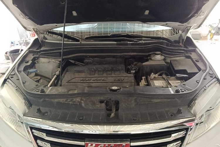 Used Haval H6 2017 Red-Label Sport Edition 1.5T Automatic Two-Wheel Drive Luxury Model Engine Bay