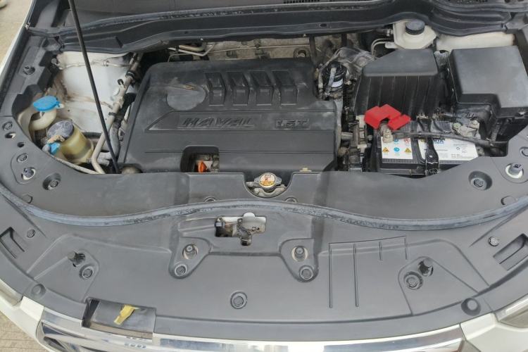 Used Haval H6 2017 Blue Label Sport Edition 1.5T Manual Two-Wheel Drive Elite Model Engine Bay