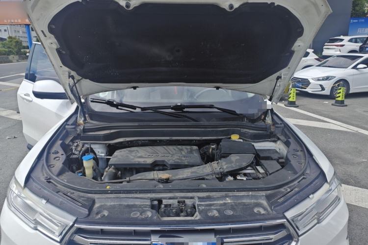 Used Haval H6 2017 Blue Label 1.5T Automatic Two-Wheel Drive ZhiShang Model Engine Bay