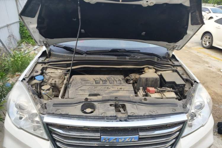 Used Haval H6 2017 Classic Edition 1.5T Manual Two-Wheel Drive Value Model Engine Bay