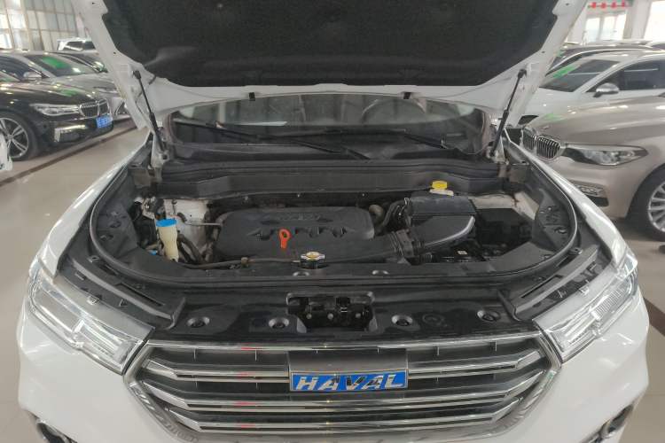 Used Haval H6 2017 Blue Label 1.3T Automatic Two-Wheel Drive ZhiShang Model Engine Bay