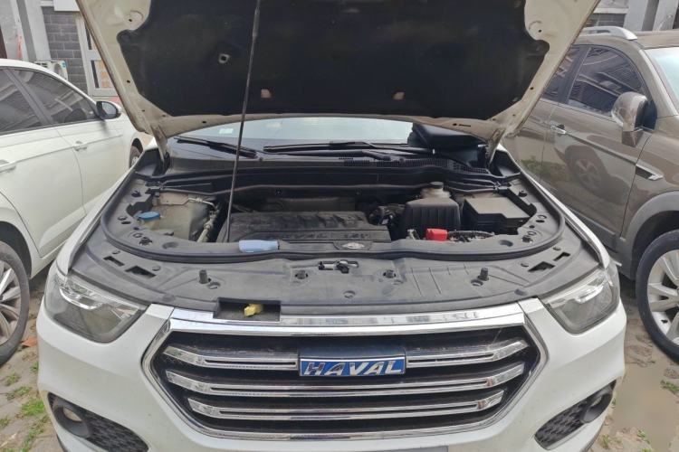Used Haval H6 2017 Blue Label Sport Edition 1.5T Manual Two-Wheel Drive Elite Model Engine Bay