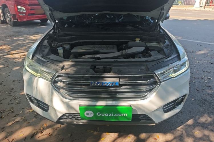 Used Haval H6 2017 Blue Label 1.5T Automatic Two-Wheel Drive ZhiShang Model Engine Bay