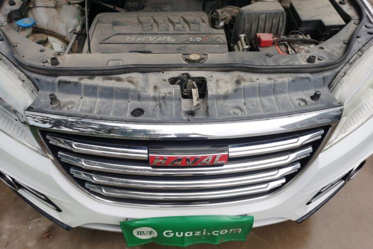 Used Haval H6 2017 Red-Label Sport Edition 1.5T Manual Two-Wheel Drive Elite Model Engine Bay