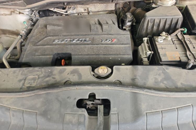 Used Haval H6 2017 Red-Label Sport Edition 1.5T Automatic Two-Wheel Drive Luxury Model Engine Bay