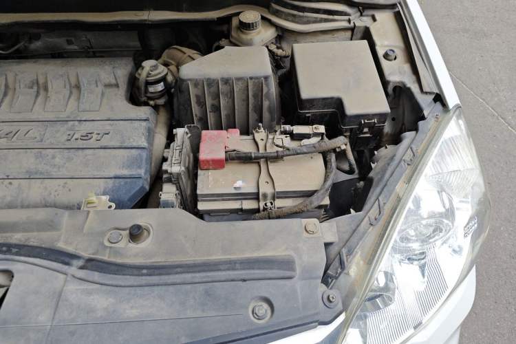 Used Haval H6 2017 Classic Edition 1.5T Manual Two-Wheel Drive Urban Model Engine Bay Left