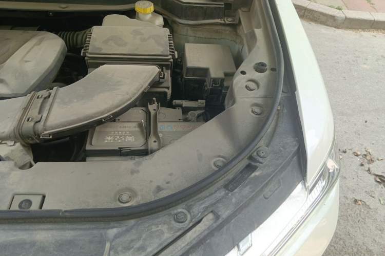 Used Haval H6 2017 Blue Label 2.0T Automatic Two-Wheel Drive Smart Edition Engine Bay Left