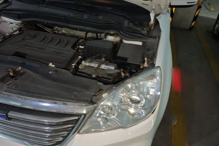 Used Haval H6 2017 Classic Edition 1.5T Automatic Two-Wheel Drive Elite Model Engine Bay Left
