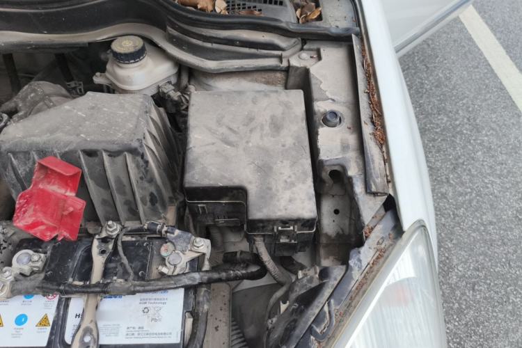 Used Haval H6 2017 Classic Edition 1.5T Manual Two-Wheel Drive Urban Model Engine Bay Left