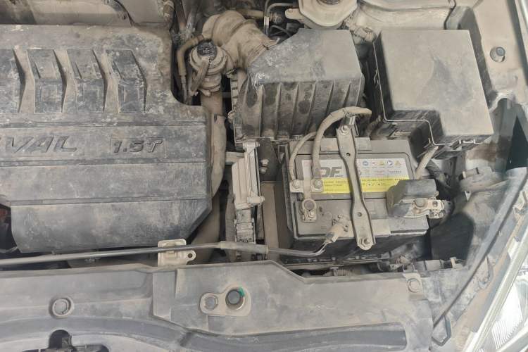 Used Haval H6 2017 Classic Edition 1.5T Automatic Two-Wheel Drive Elite Model Engine Bay Left
