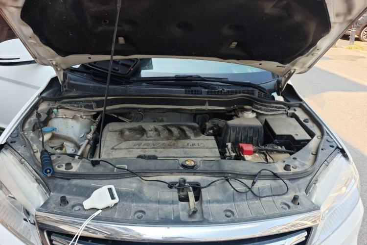 Used Haval H6 2017 Red-Label Sport Edition 1.5T Manual Two-Wheel Drive Elite Model Engine Bay