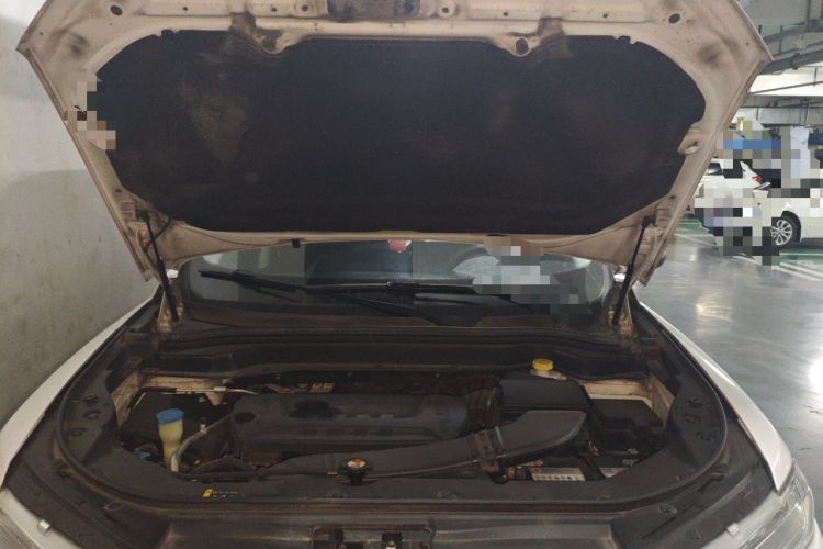 Used Haval H6 2017 Blue Label 2.0T Automatic Two-Wheel Drive Smart Edition Engine Bay