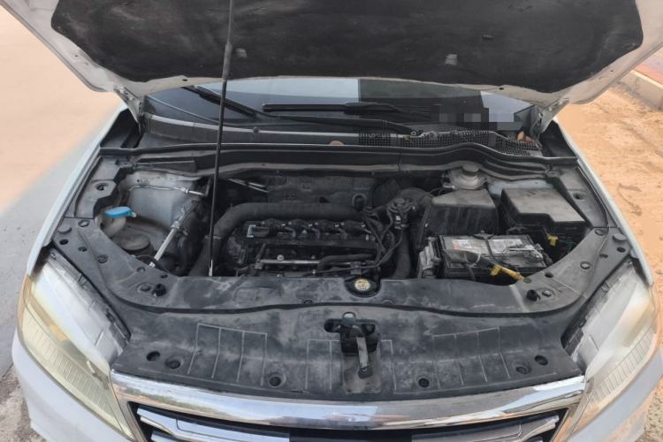 Used Haval H6 2017 Red-Label Sport Edition 1.5T Manual Two-Wheel Drive Elite Model Engine Bay