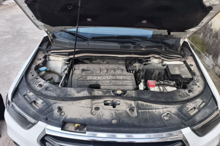 Used Haval H6 2017 Blue Label Sport Edition 1.5T Manual Two-Wheel Drive Elite Model Engine Bay