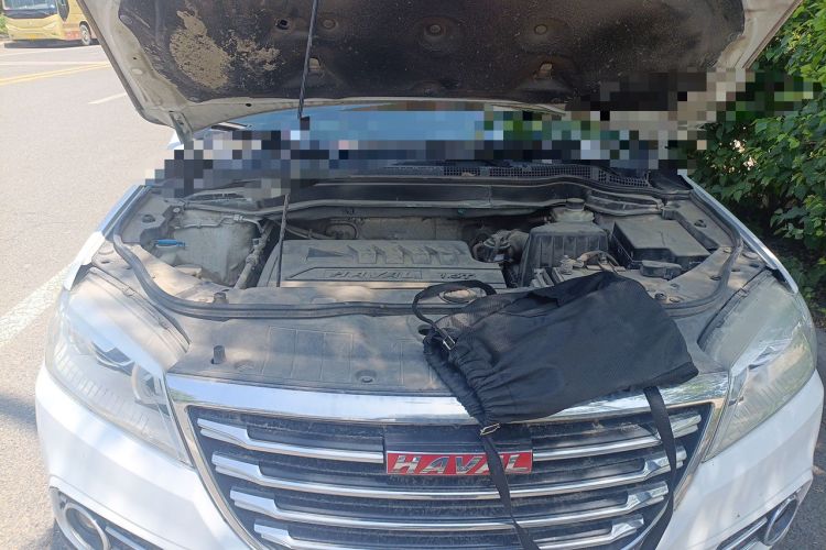 Used Haval H6 2017 Red-Label Sport Edition 1.5T Automatic Two-Wheel Drive Luxury Model Engine Bay