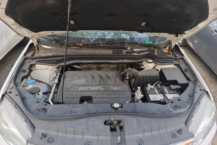 Used Haval H6 2017 Red-Label Sport Edition 1.5T Automatic Two-Wheel Drive Luxury Model Engine Bay