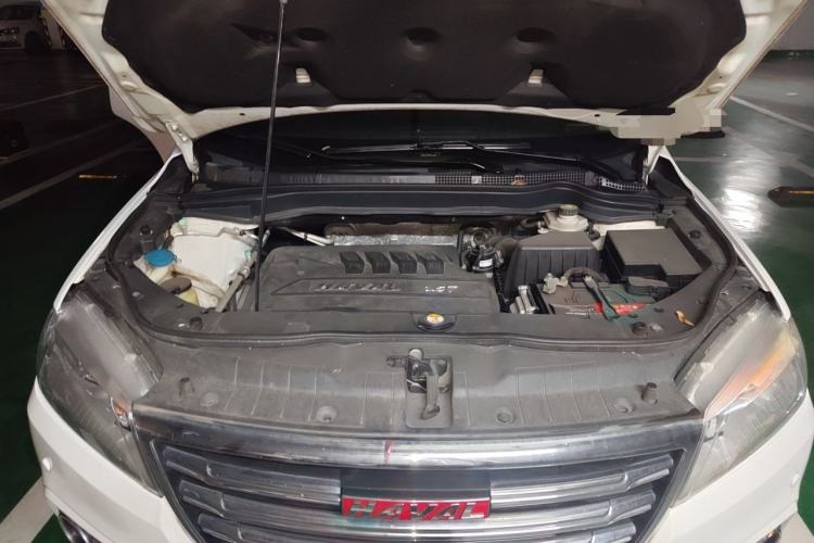 Used Haval H6 2017 Red-Label Sport Edition 1.5T Automatic Two-Wheel Drive Luxury Model Engine Bay