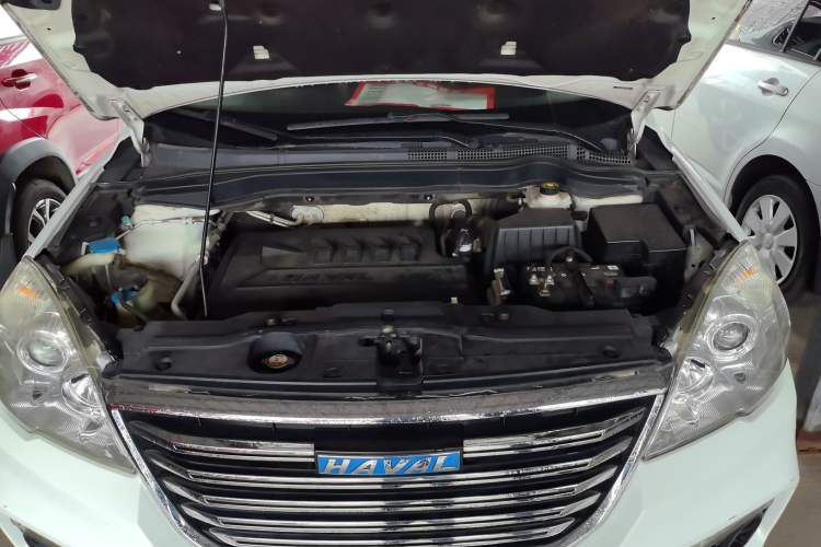Used Haval H6 2017 Classic Edition 1.5T Automatic Two-Wheel Drive Elite Model Engine Bay