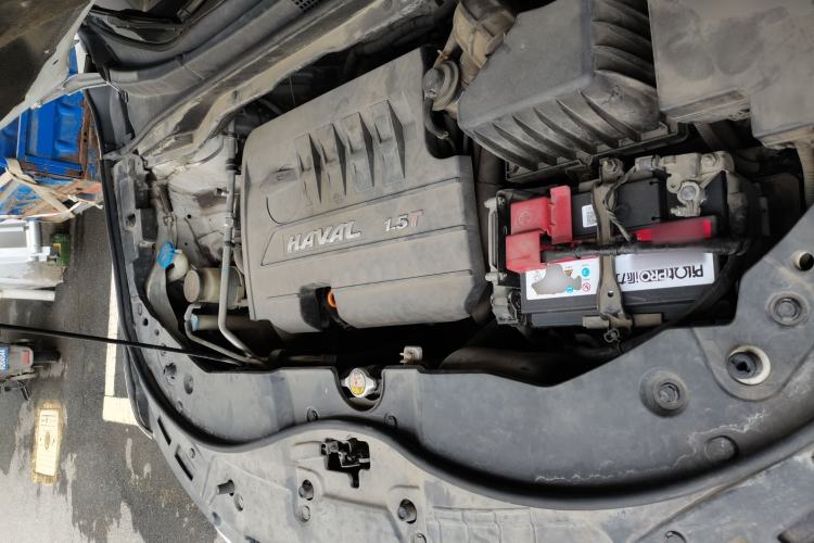 Used Haval H6 2017 Blue Label Sport Edition 1.5T Manual Two-Wheel Drive Elite Model Engine Bay