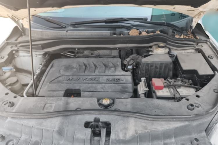 Used Haval H6 2017 Red-Label Sport Edition 1.5T Manual Two-Wheel Drive Elite Model Engine Bay