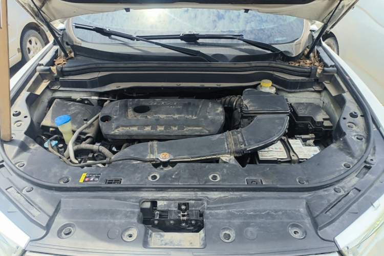 Used Haval H6 2017 Blue Label 2.0T Automatic Two-Wheel Drive Smart Edition Engine Bay