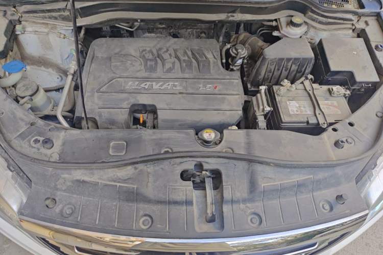 Used Haval H6 2017 Red-Label Sport Edition 1.5T Automatic Two-Wheel Drive Luxury Model Engine Bay